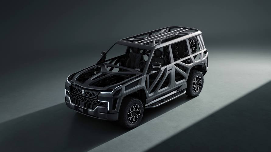 深圳南山区特富海企业管理咨询仰望U8硬派越野的科技魅力，国能汽车对传统燃油车市场的冲击